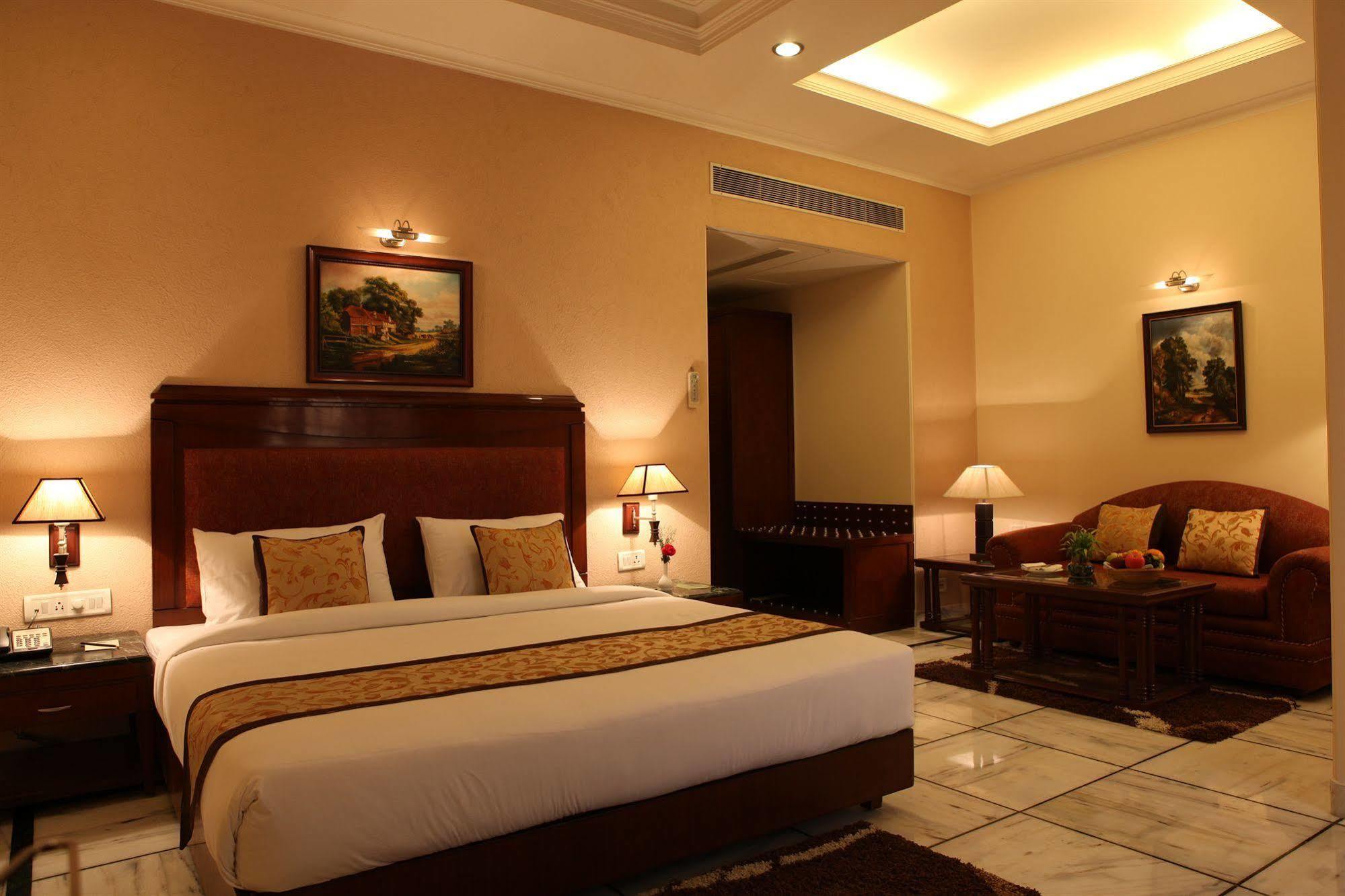 Florence Hotel 3*